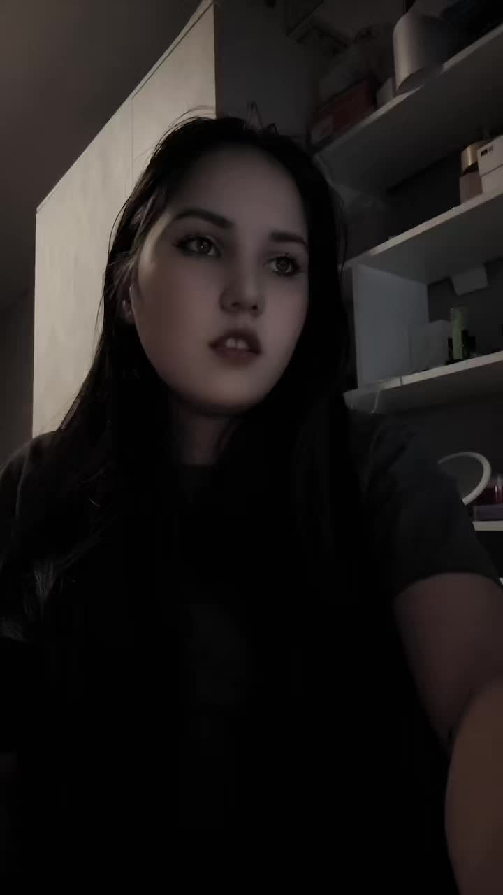 @𝓒𝓪𝓻𝓻𝓲𝓮 𝓣𝓪𝔂𝓵𝓸𝓻