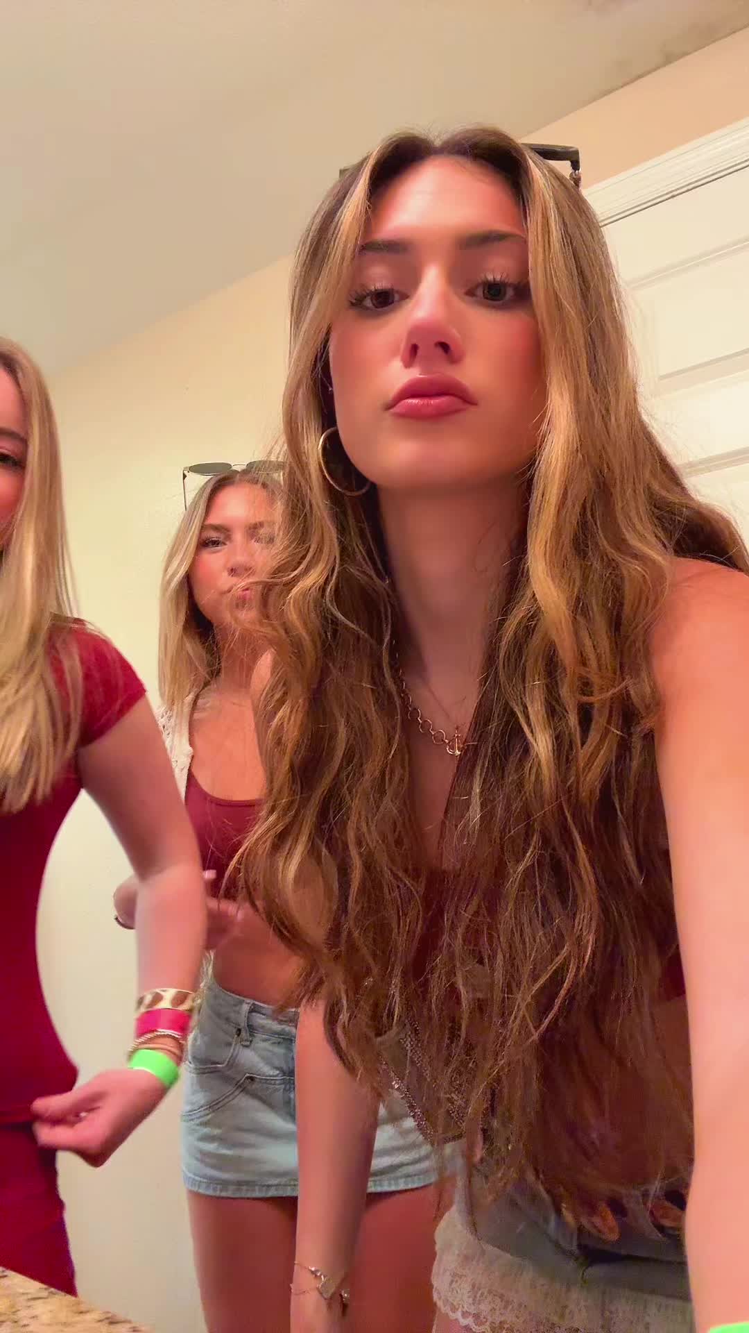 @Caroline