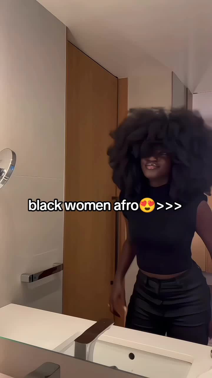 @🤴🏿&👸🏿