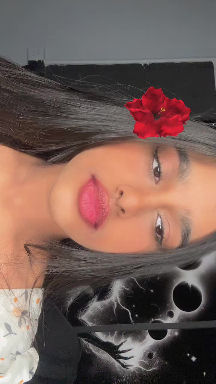 @𝕺𝖑𝖎𝖛𝖊🫒.