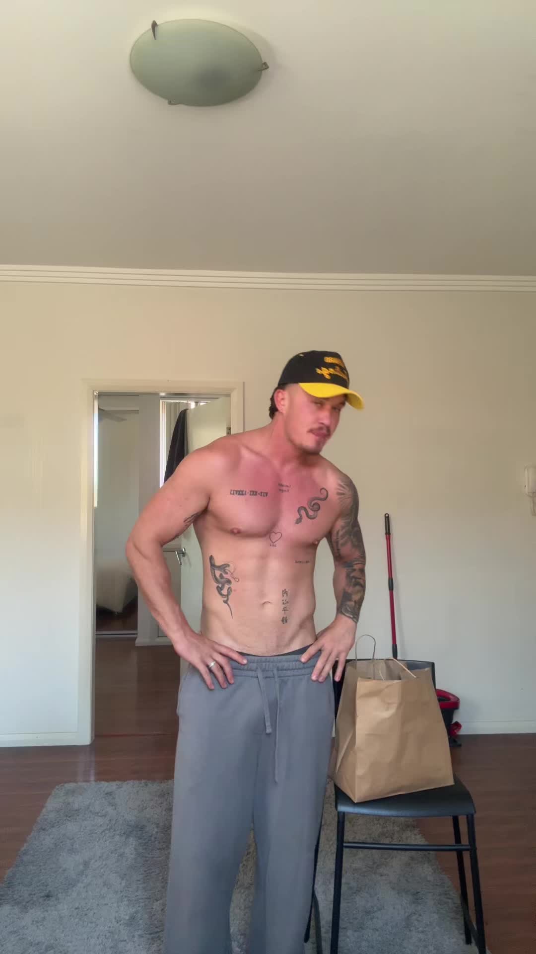 @JustFionn