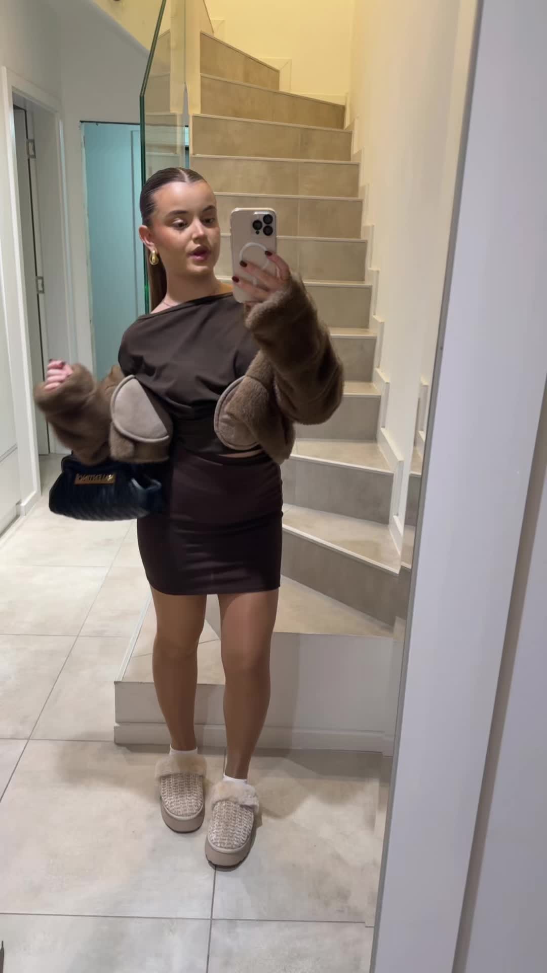 @👸🏽