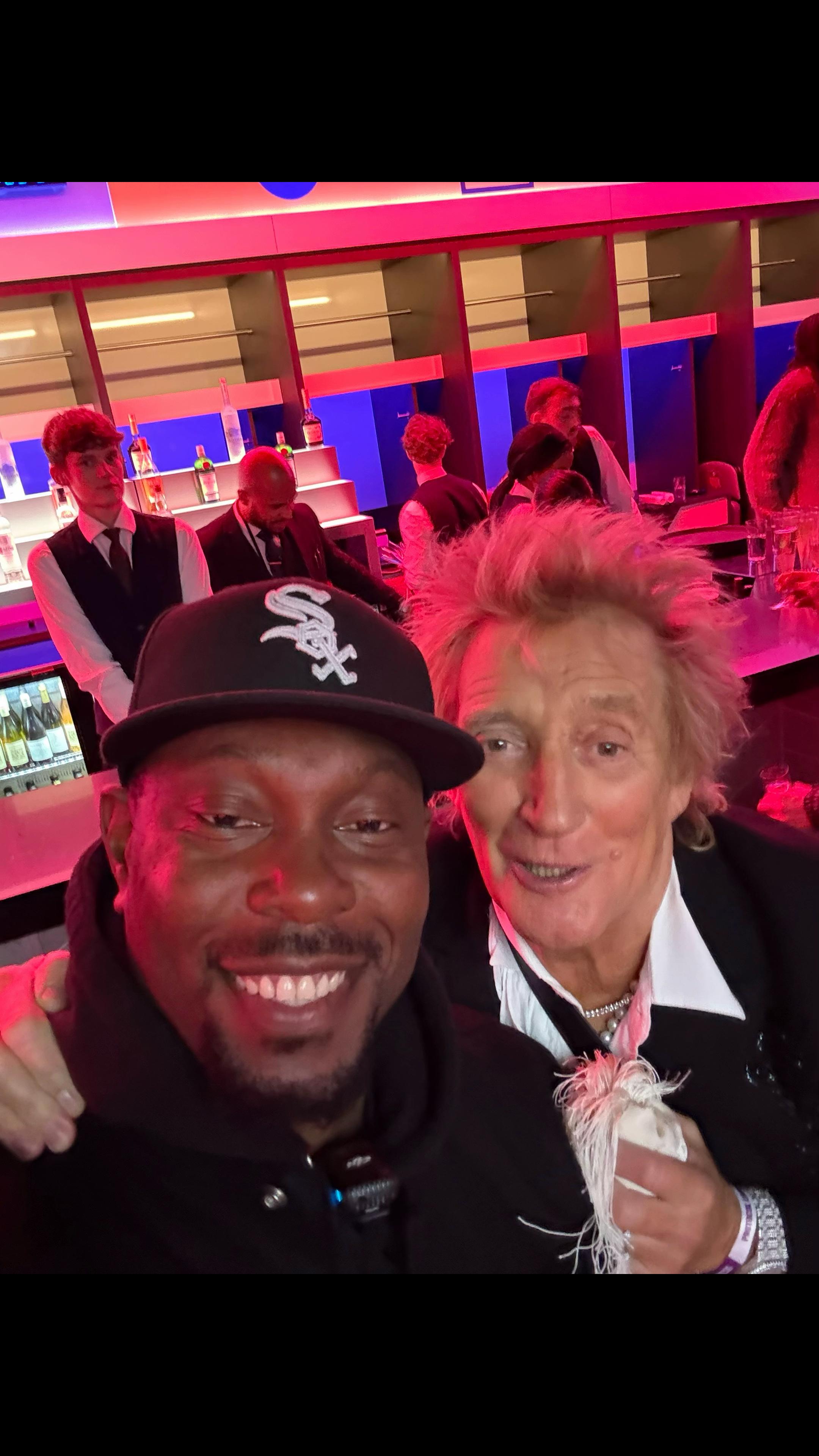 @Dizzee Rascal