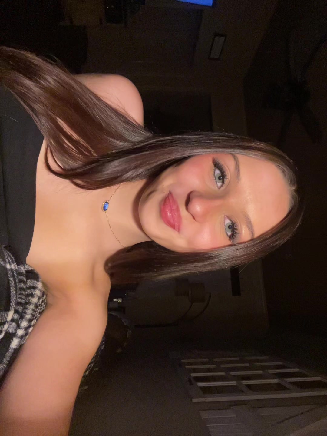 @Ｌ Ｙ Ｎ Ｎ😊🎀🍾🫧