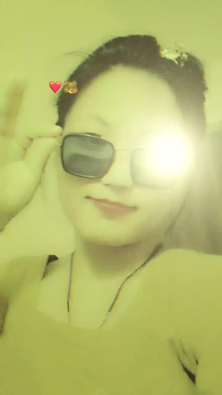 @dipika Magar✝️🛐