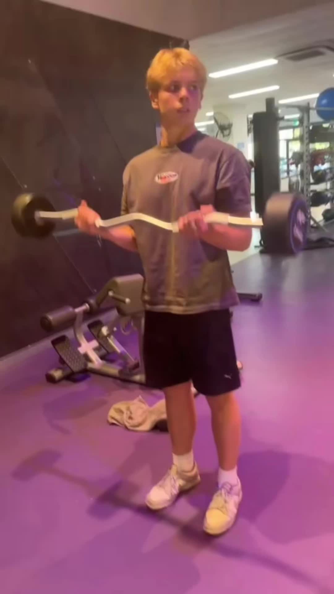 @danehowarth