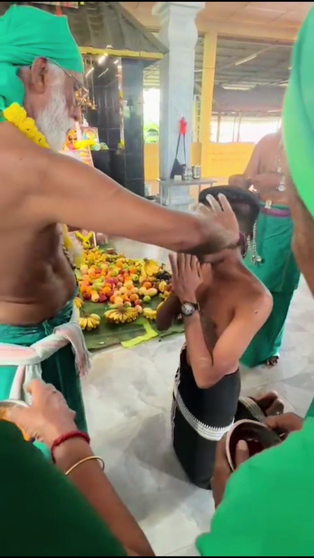 @ஷர்வின்_𝗦𝗛𝗔𝗥𝗩𝗜𝗡🤍