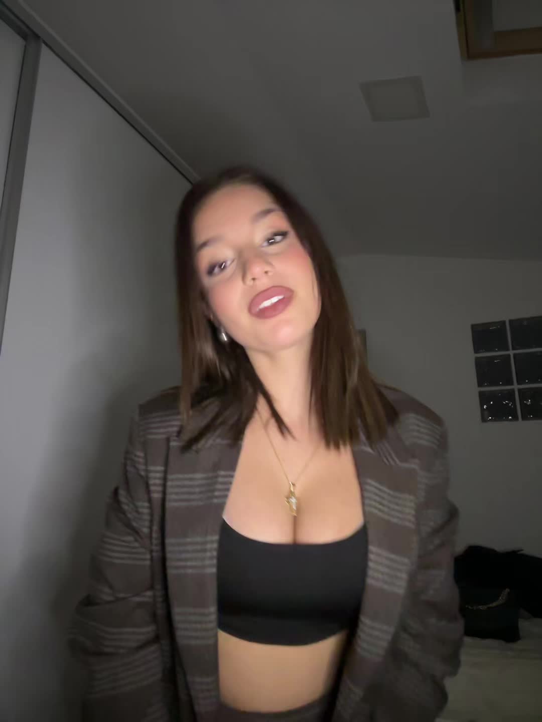 @Antwnia
