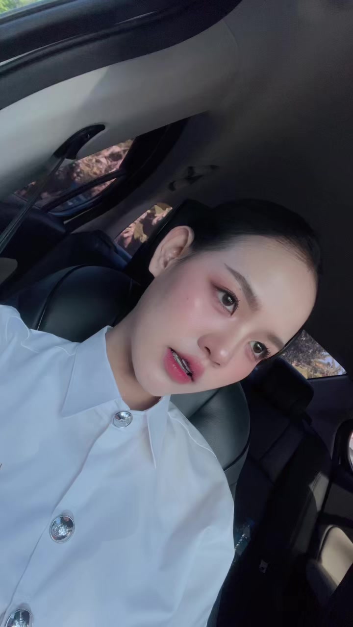 @ชาลิ
