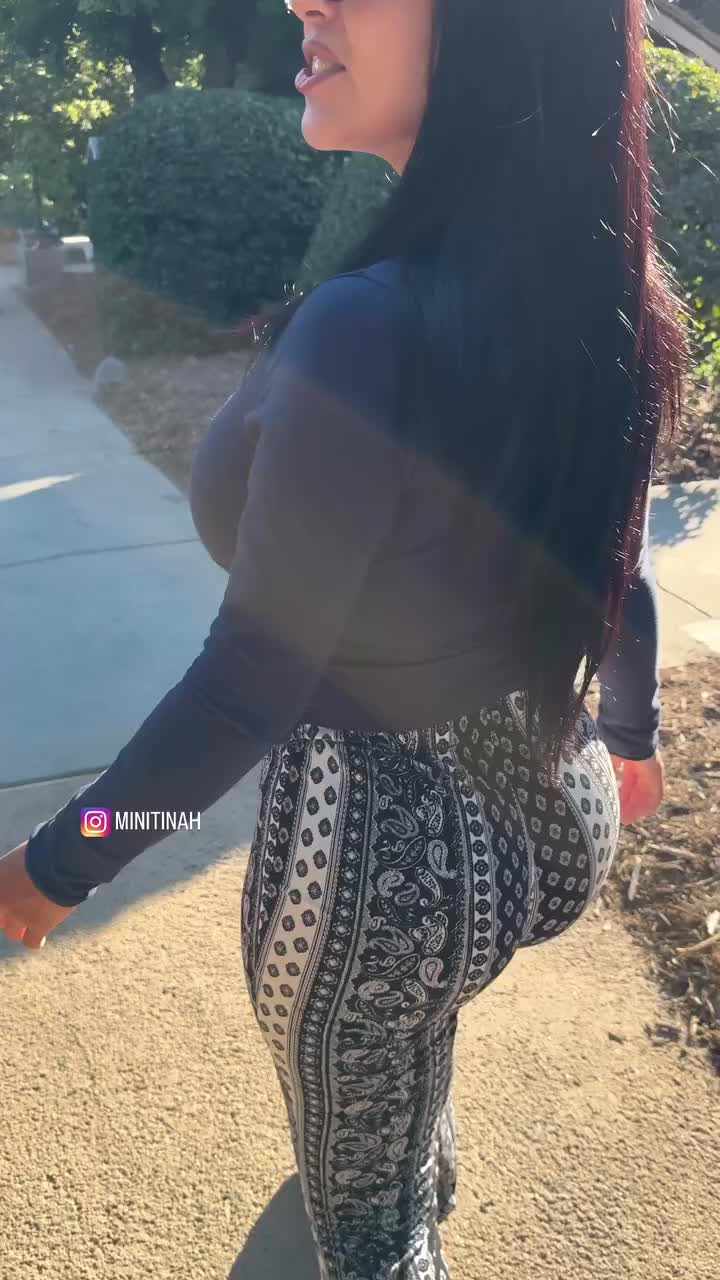 @Penelope_Hamilton