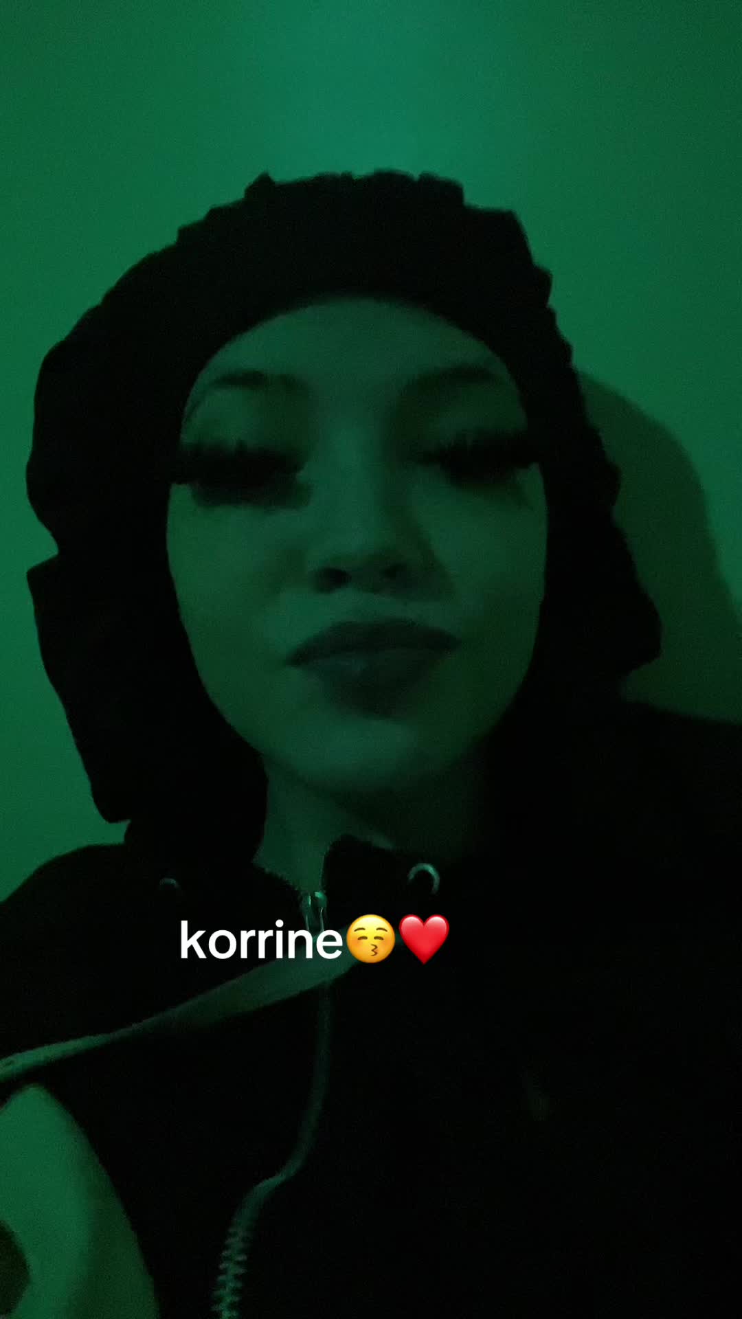 @chloe