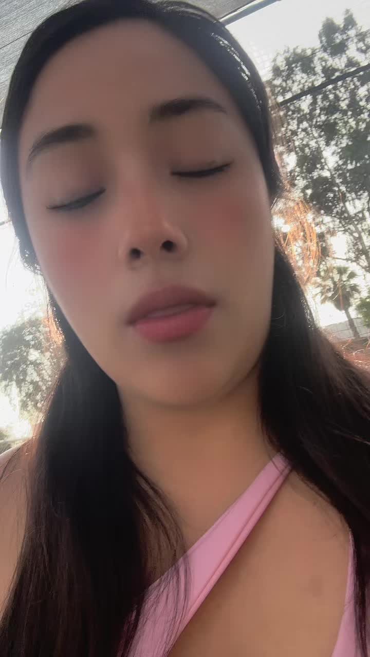 @Yio16 💜