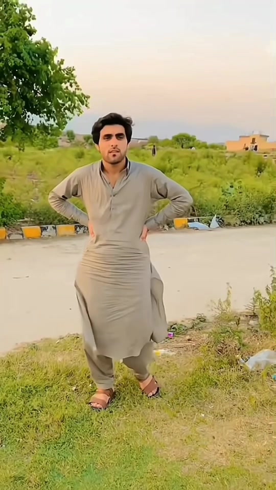 @Pathan😎
