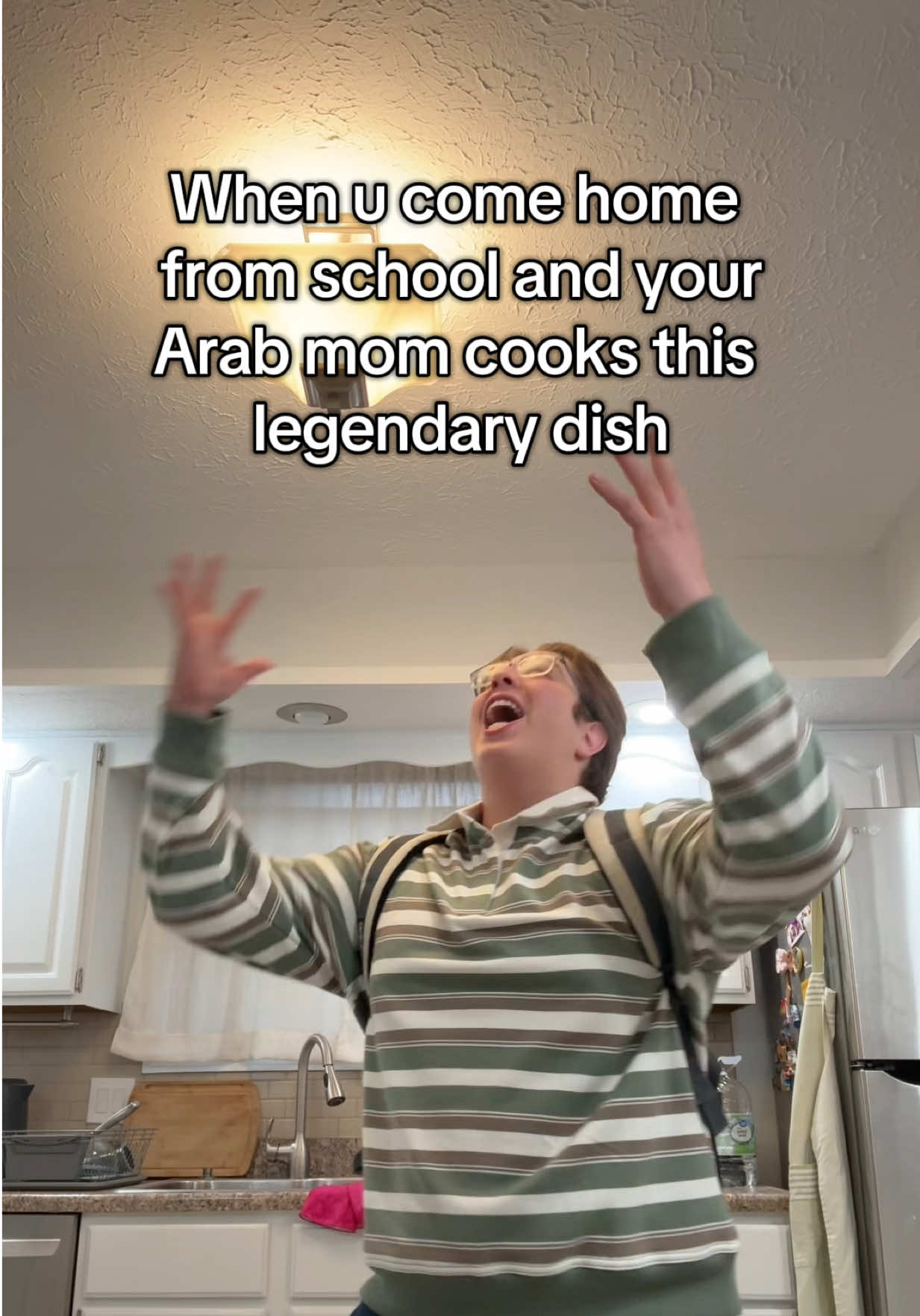 @adoolie_