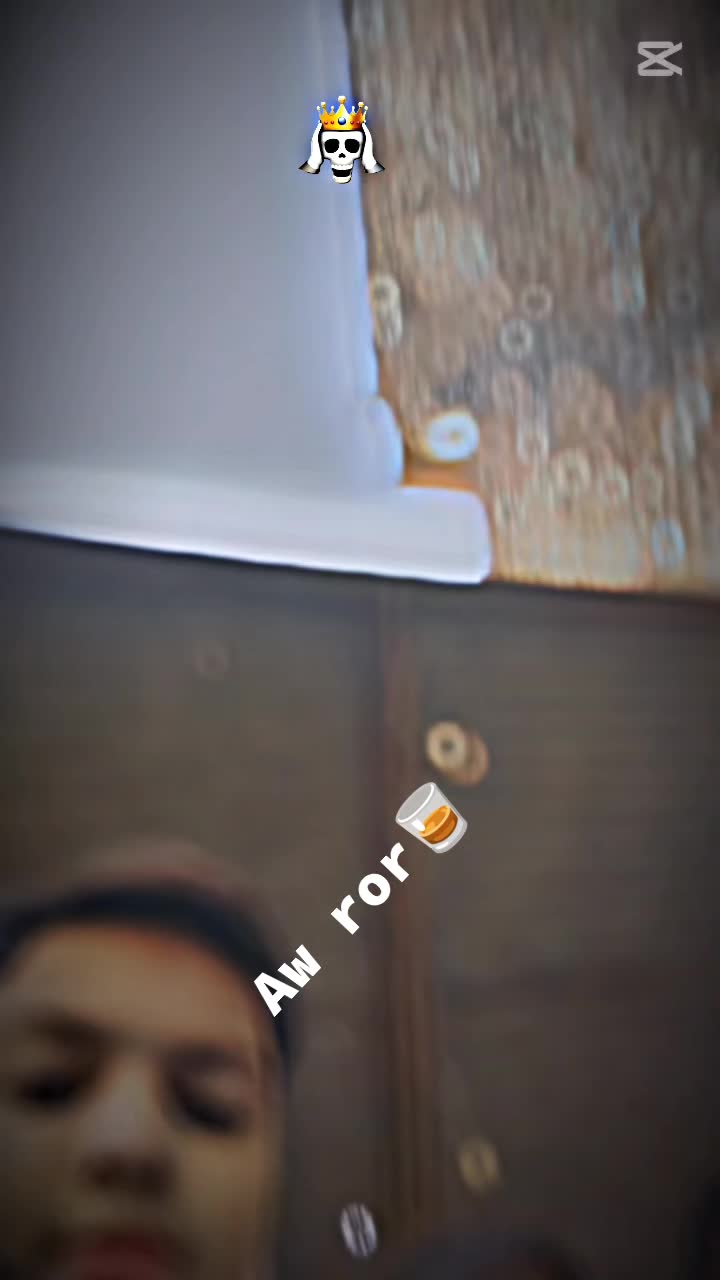 @𝐼𝓉𝓈___𝒮𝒜𝐻𝒾ل🐺🪽.....>]