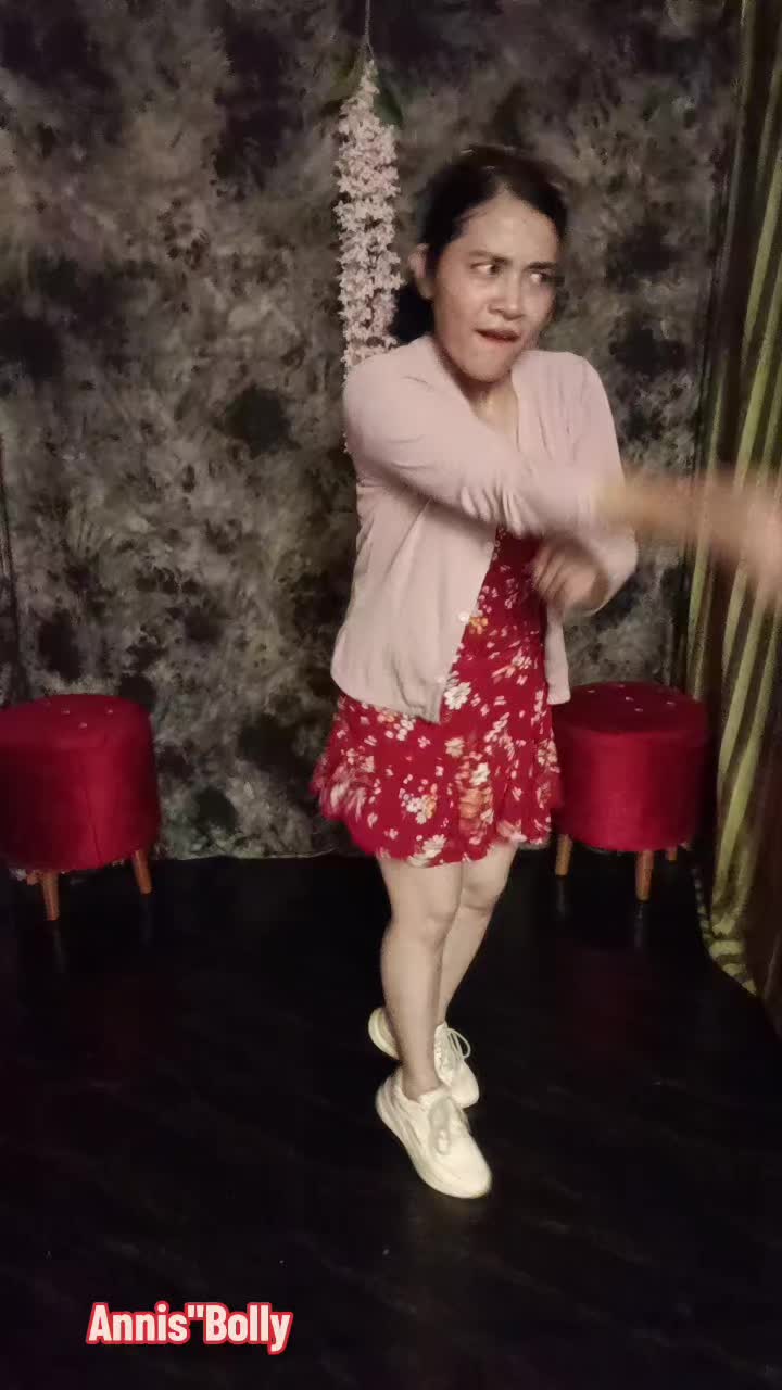 @annisbolly09