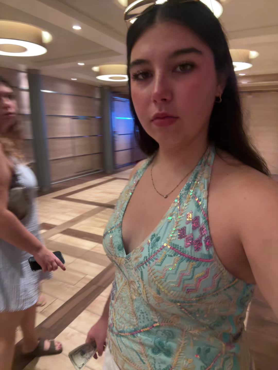 @des