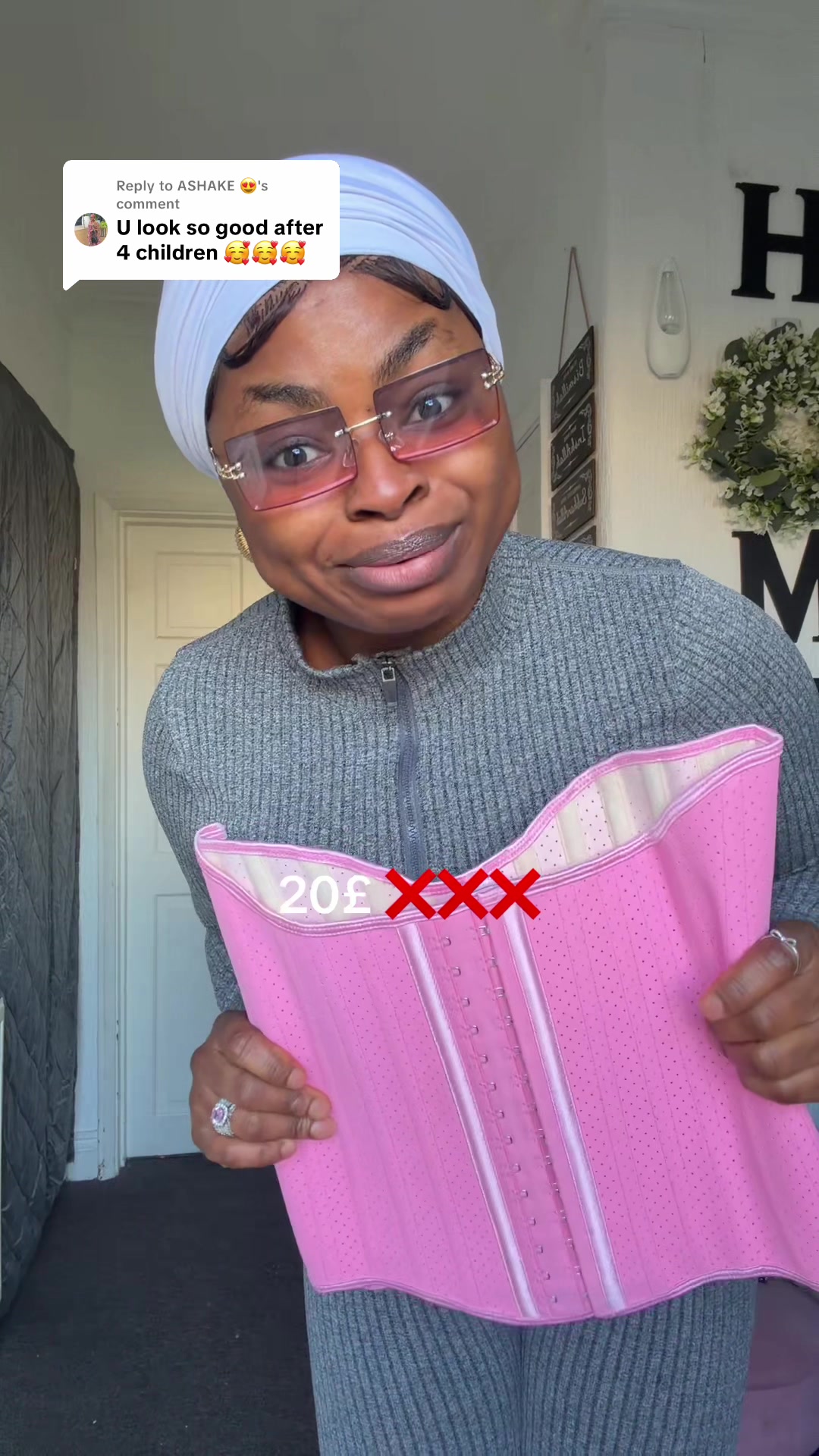 @Queen 👸 of Mimics 💫