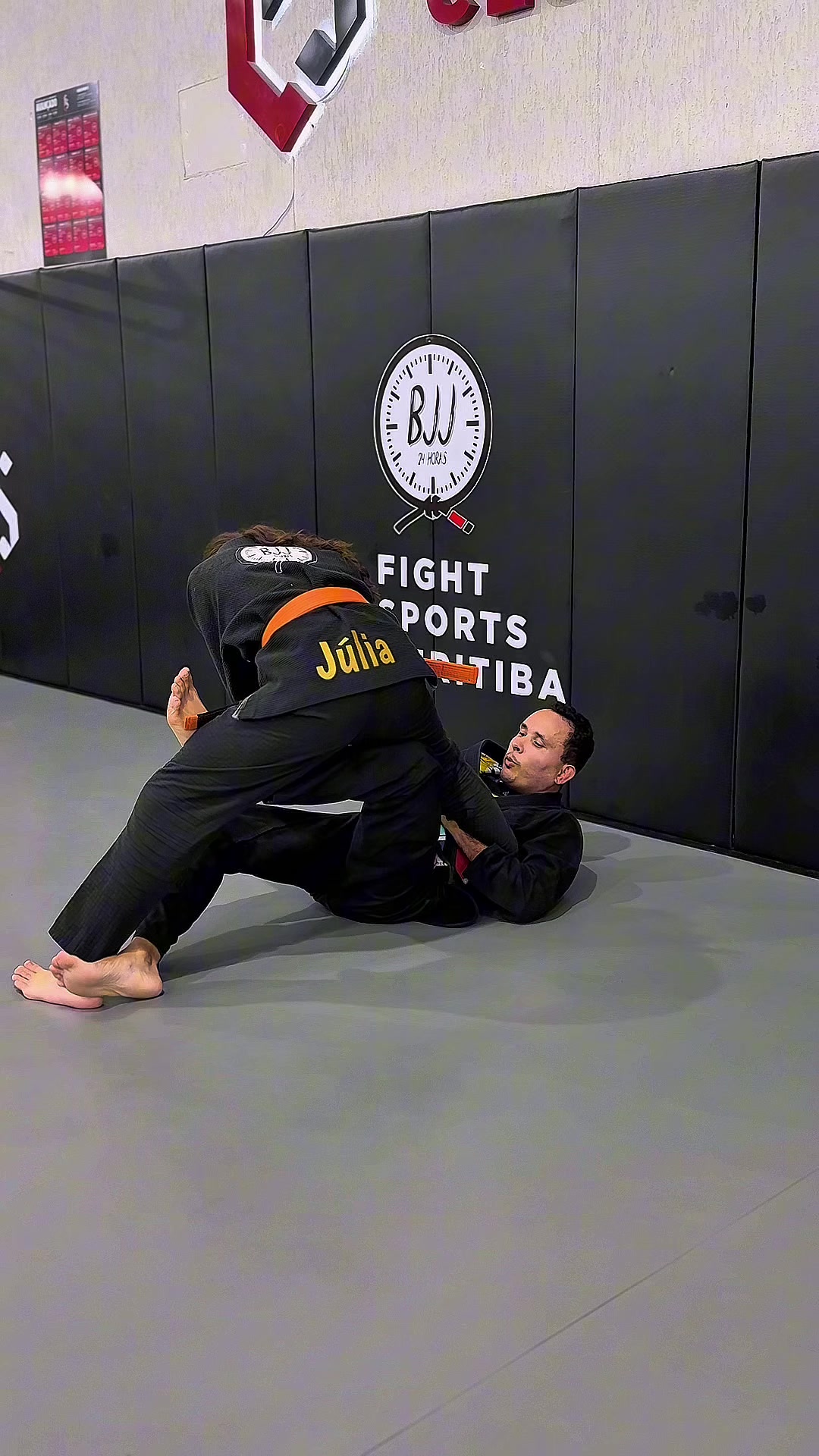 @Jhony_bjj24horas