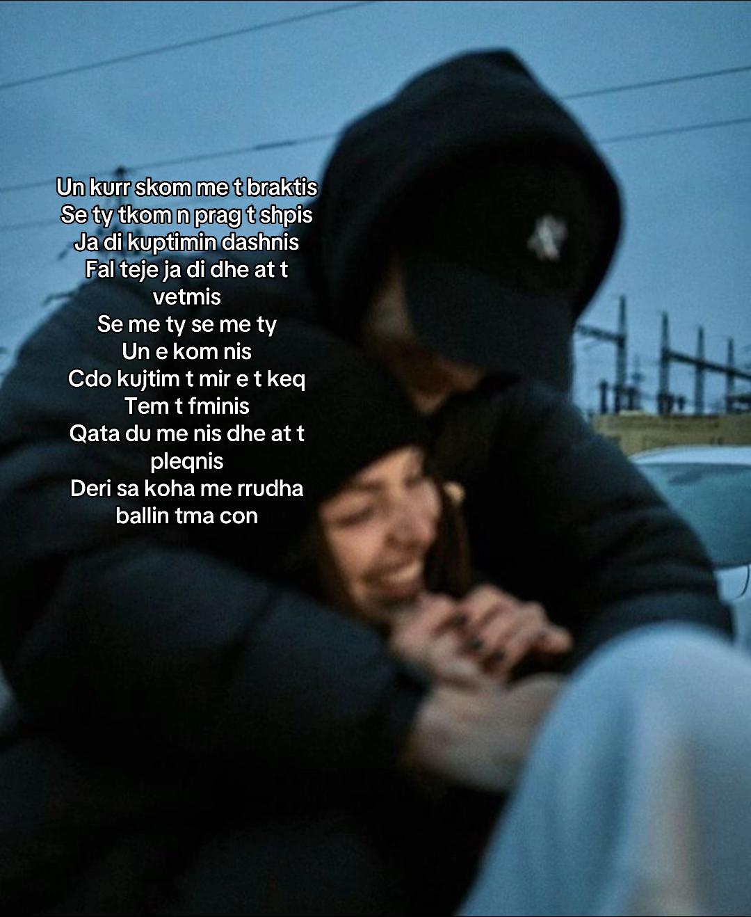 @🖤