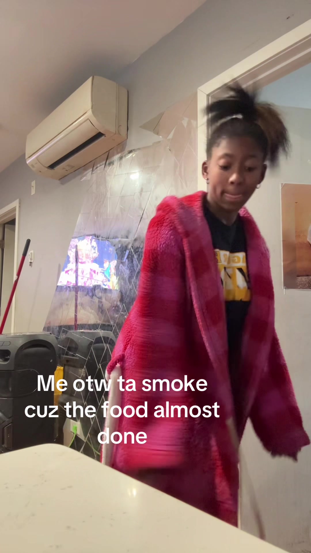 @rockoutzari_