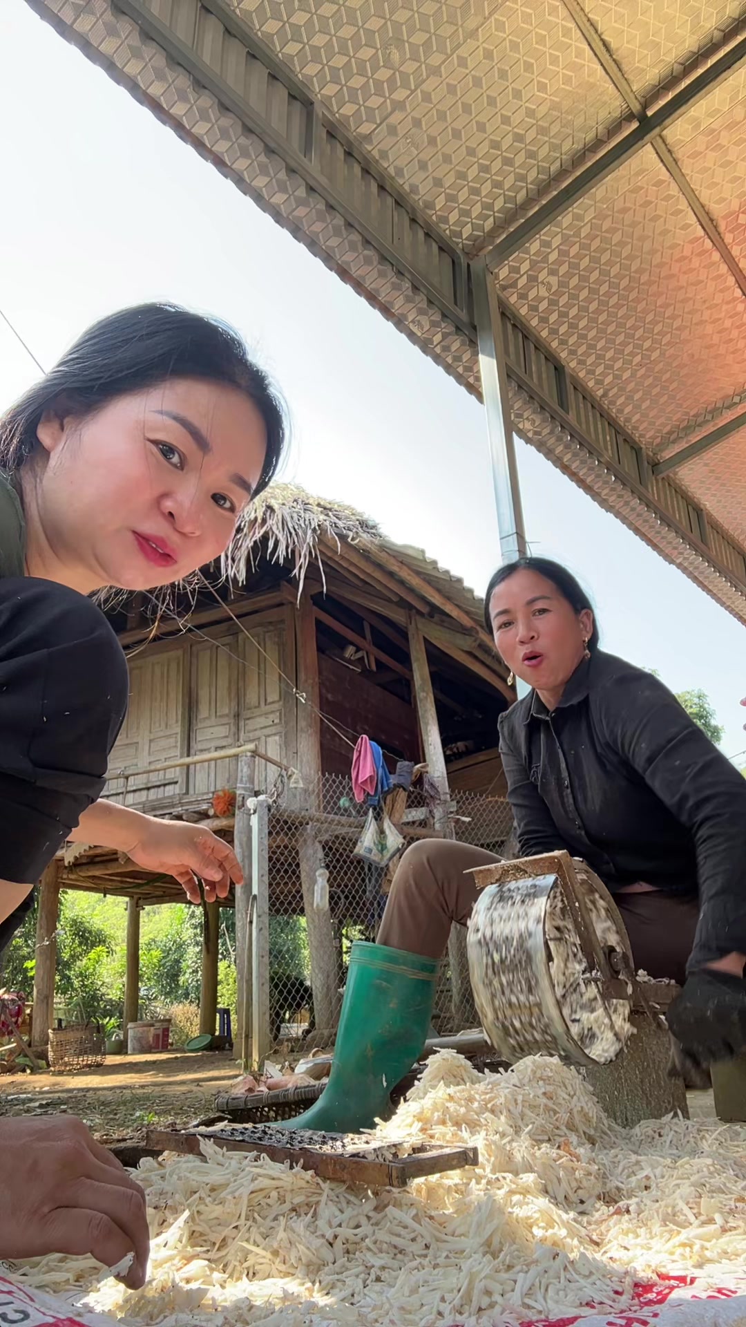 @Giang H&agrave; Thị