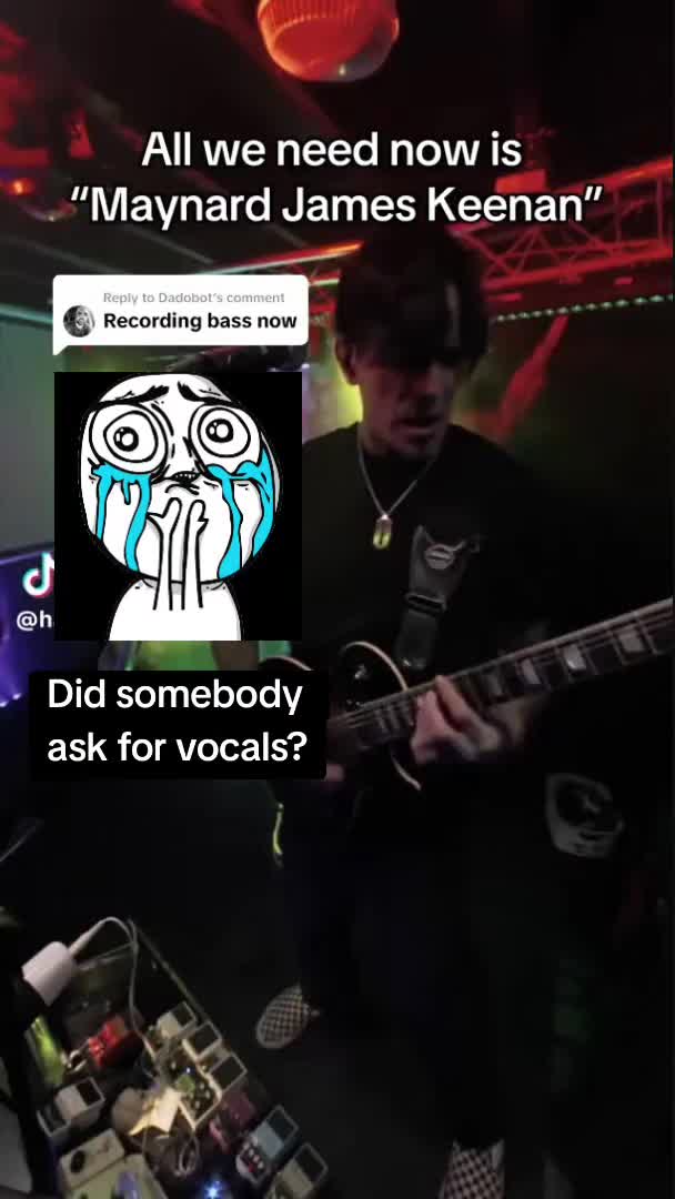 @Steve | Singer | 3 to 1 🤘