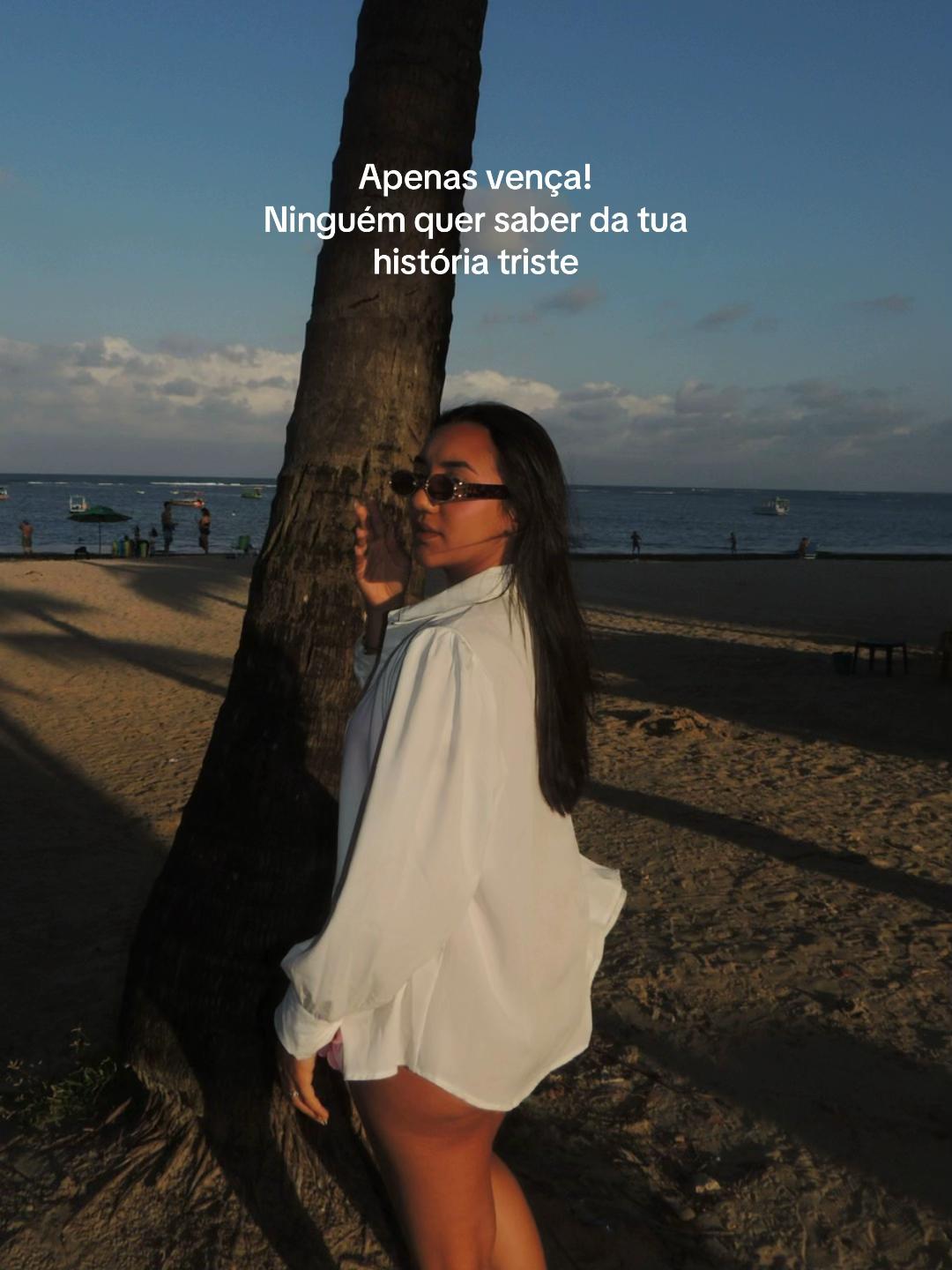 @Monykesilvaa_