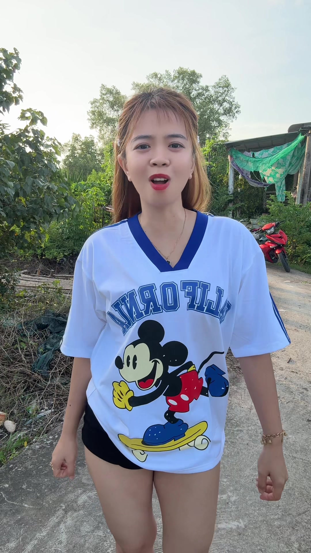 @Em Cẩm N&egrave;