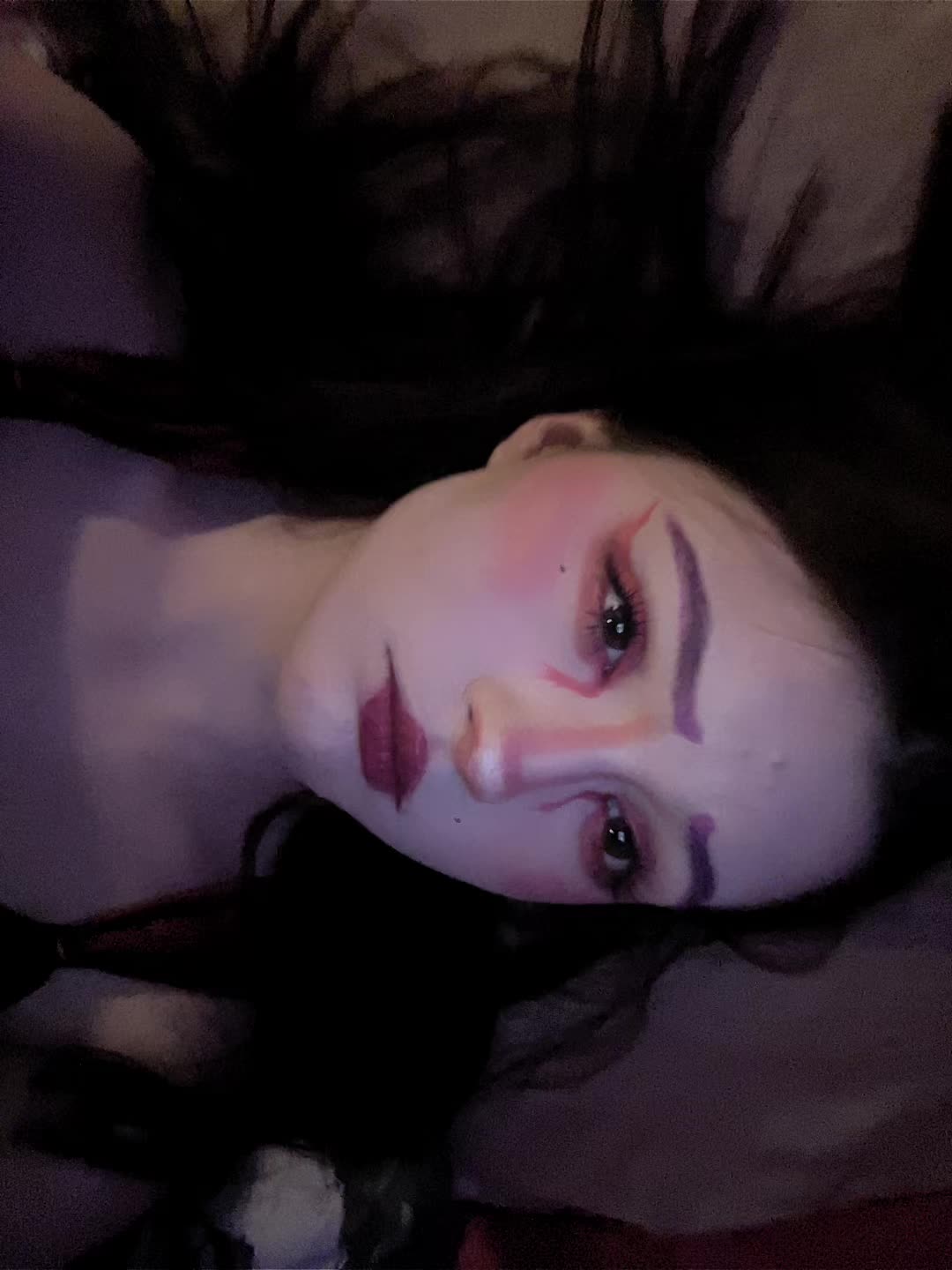@️