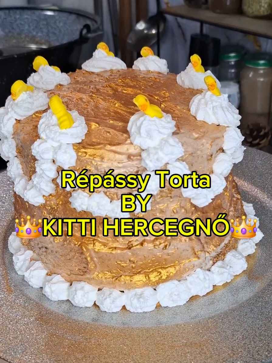 @👑KITTI HERCEGNŐ👑