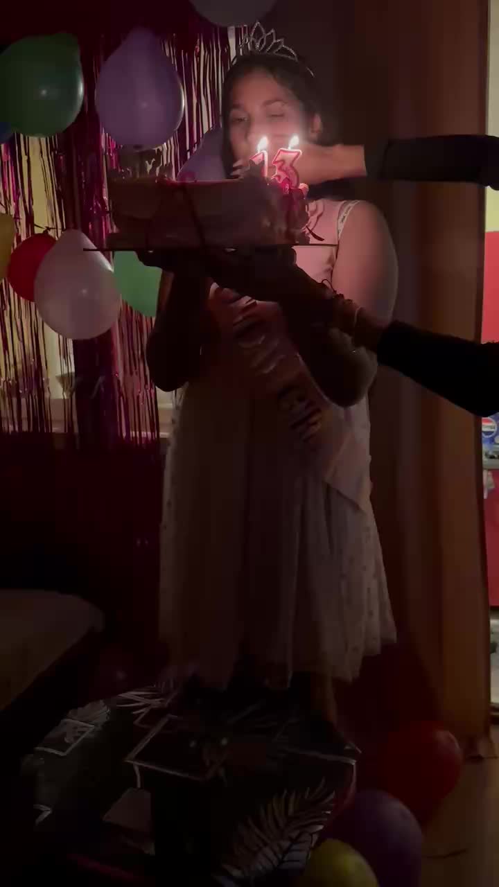 @💞💞Laura brunețica👑 👑