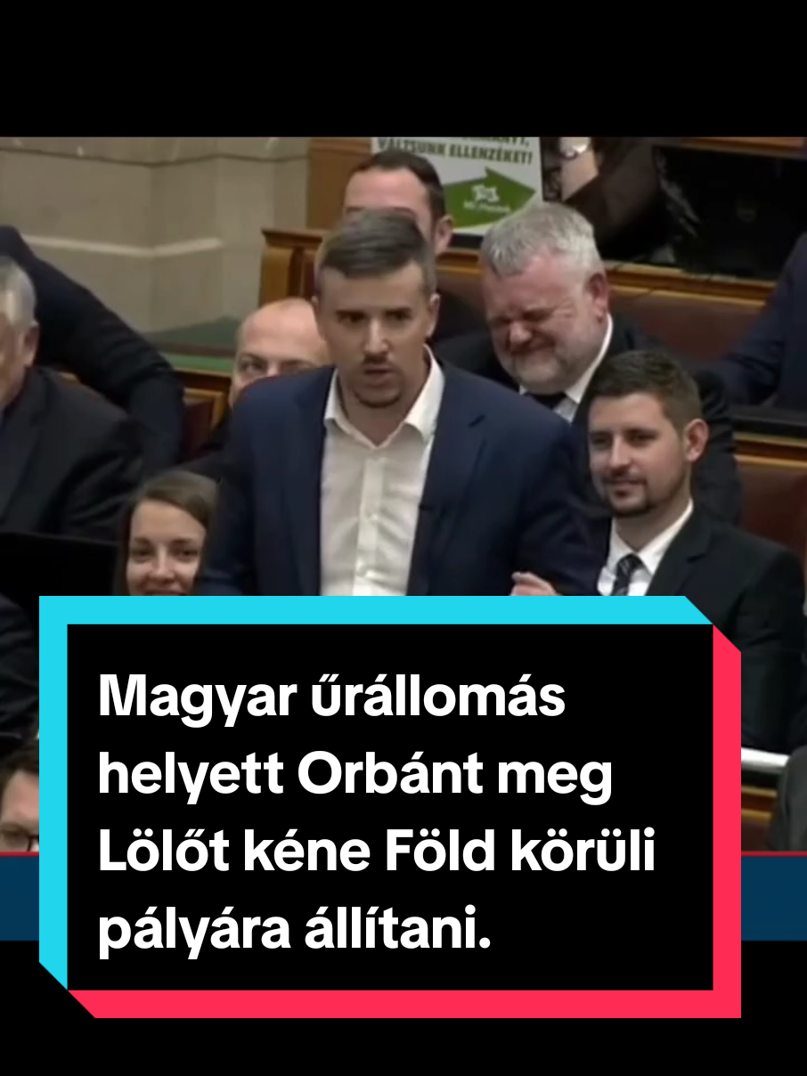 @Jakab P&eacute;ter a N&eacute;p P&aacute;rtj&aacute;n