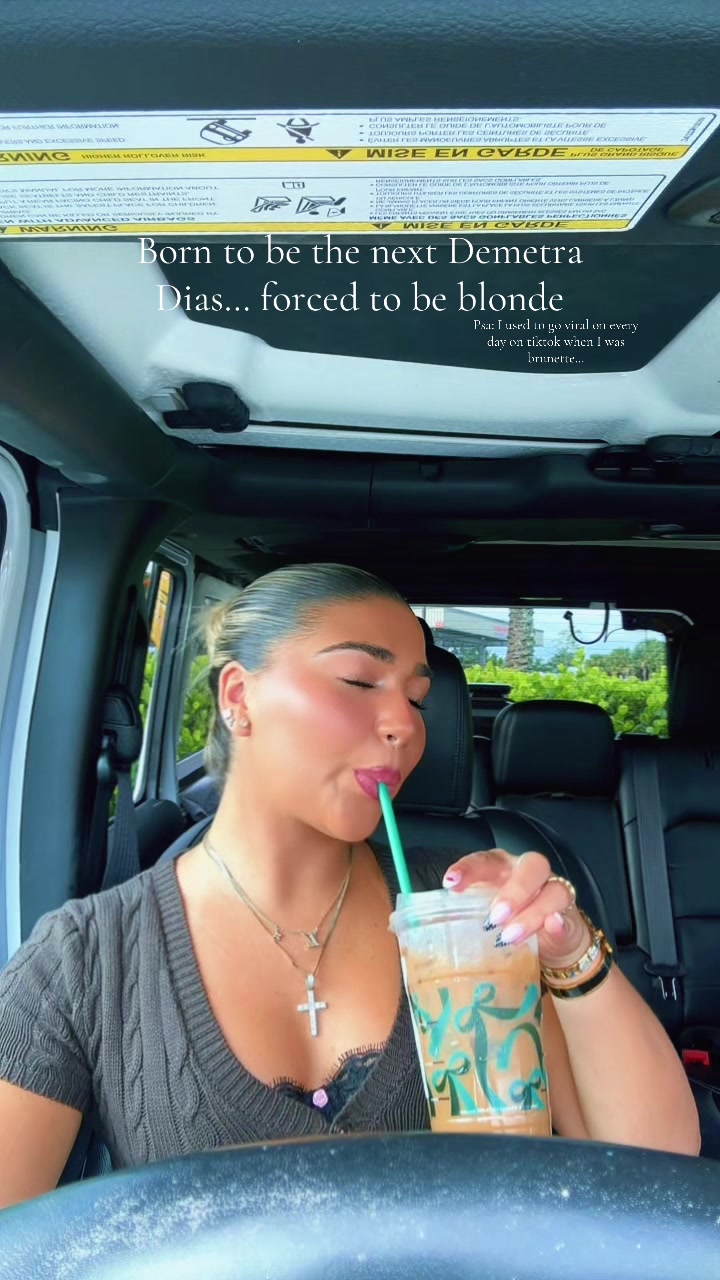 @vivi.is.extra