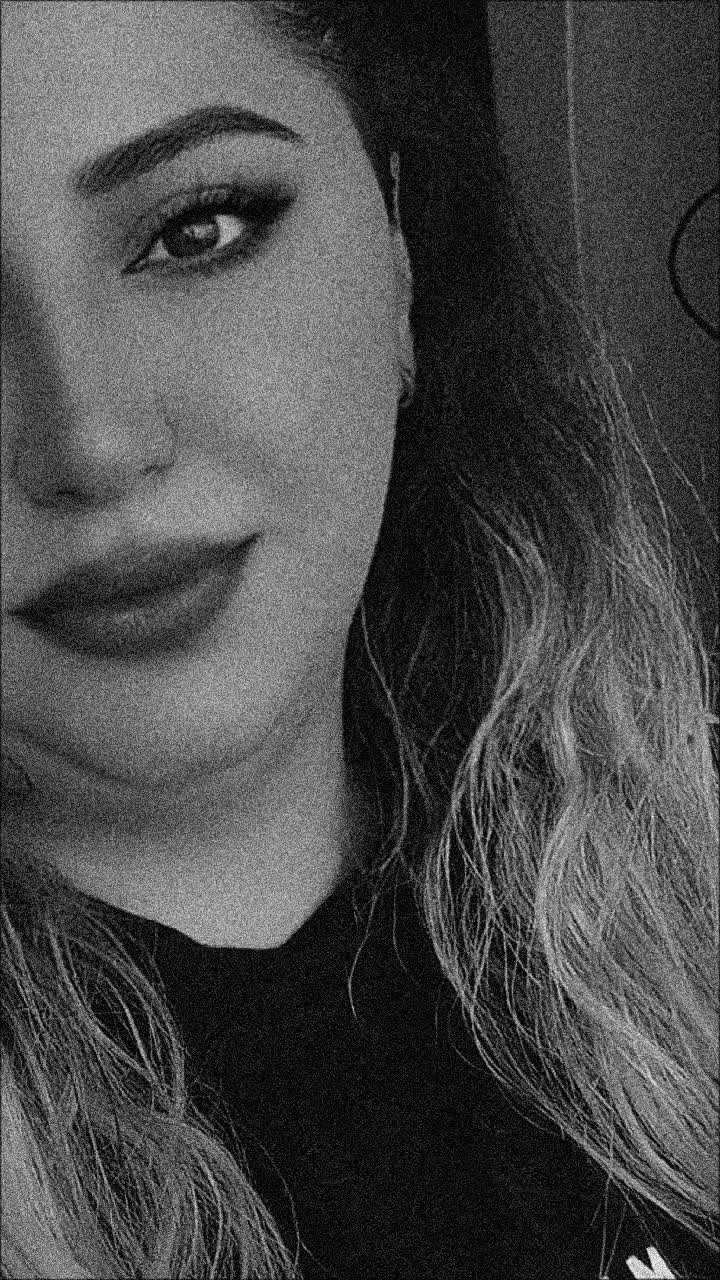 @🤍 black White 🖤