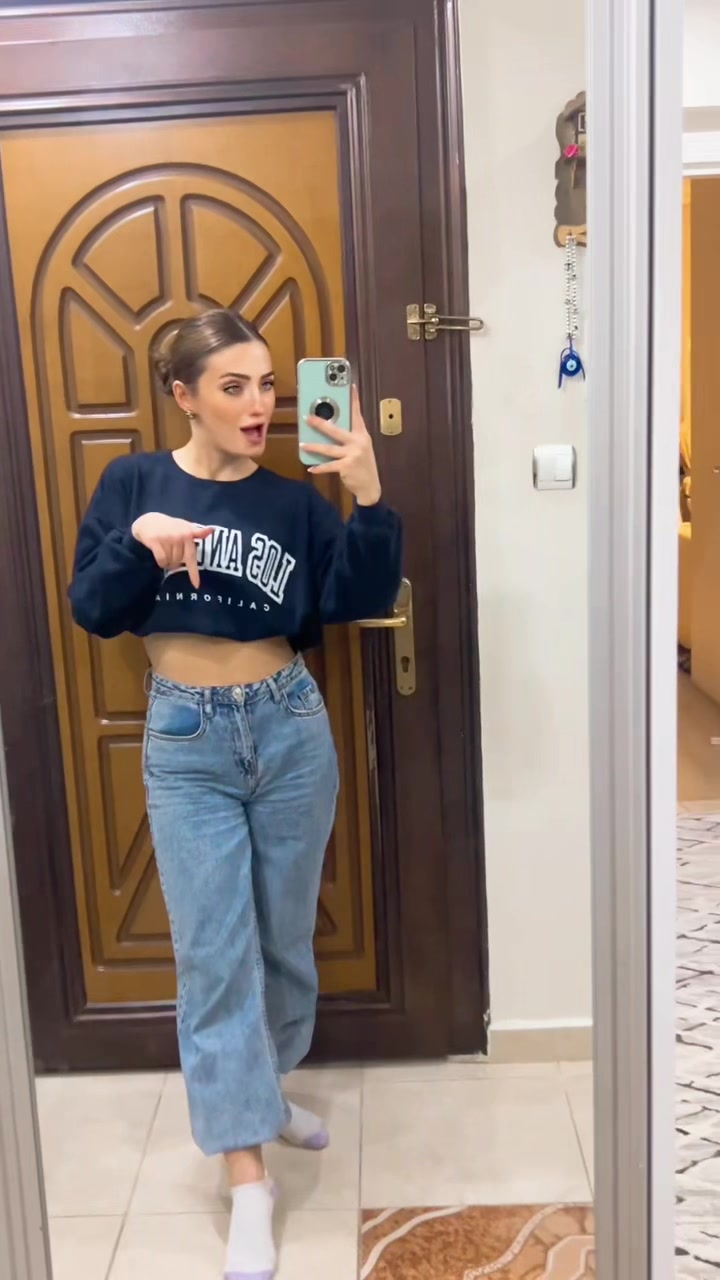 @-𝐃𝐄𝐑𝐘𝐀 𝐀𝐋𝐆𝐔̈𝐑-