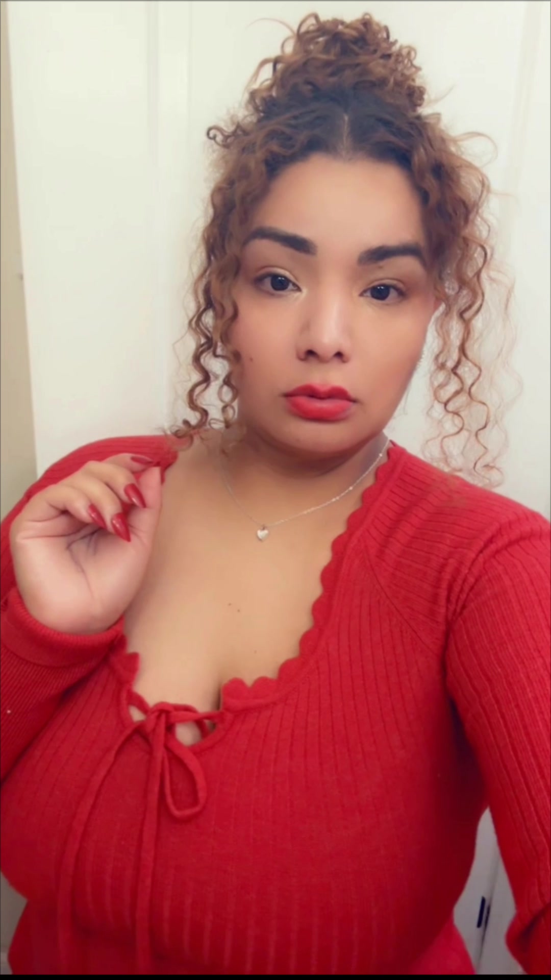 @Laurita
