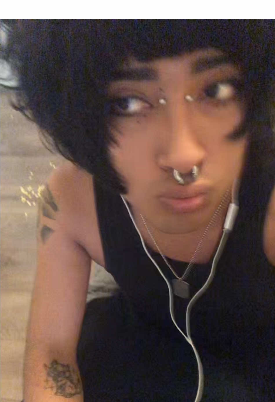 @antiiiko