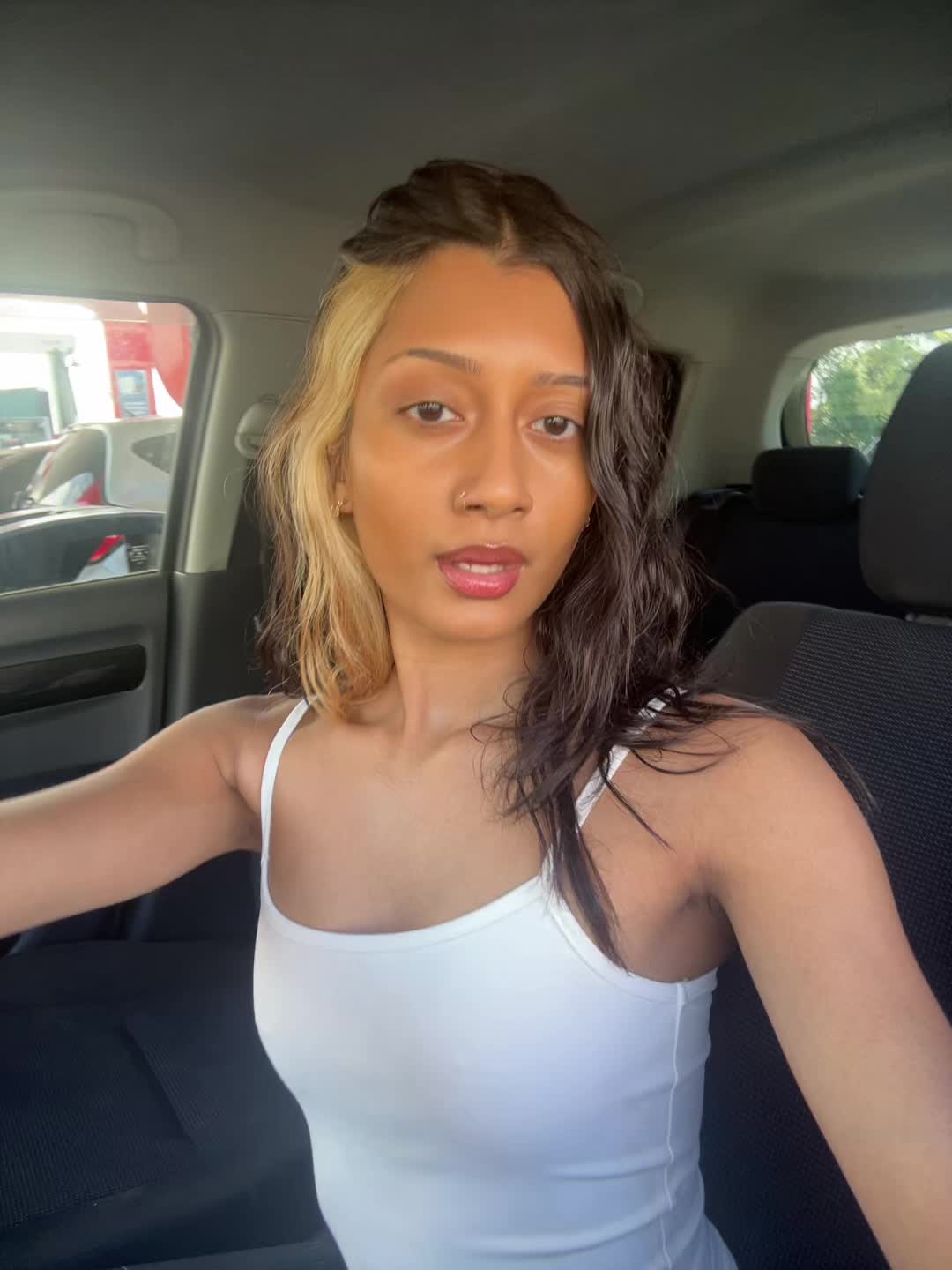 @𝐫𝐲𝐧𝐚