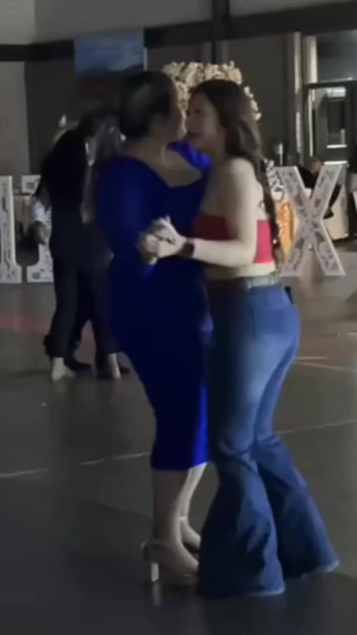 @jasminvvazquez