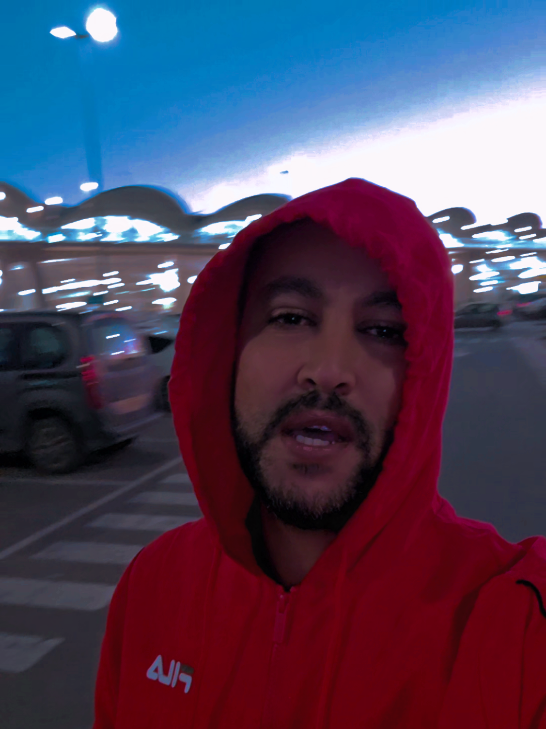 @Karim Elgang