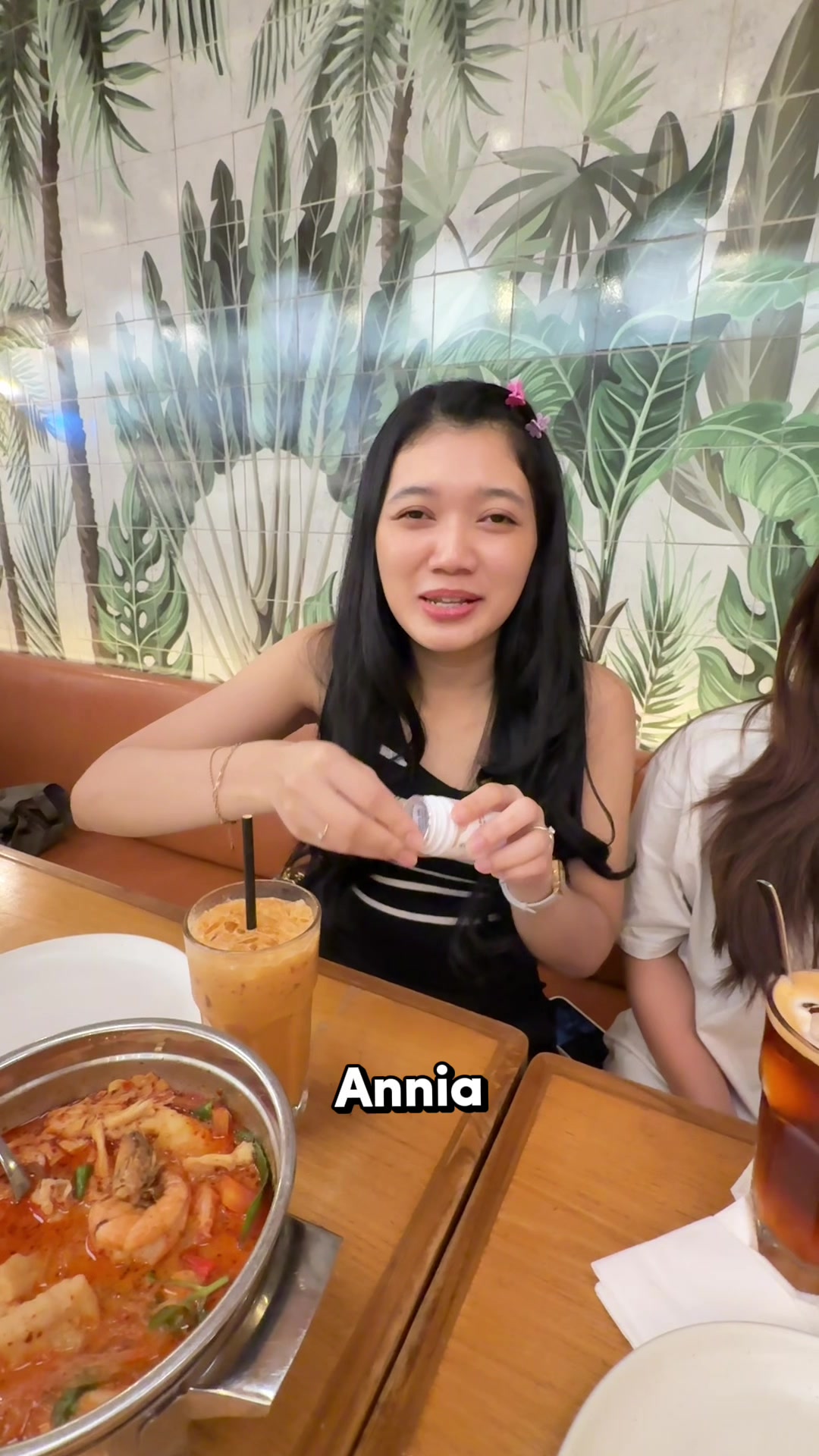 @OWNER ANNIA