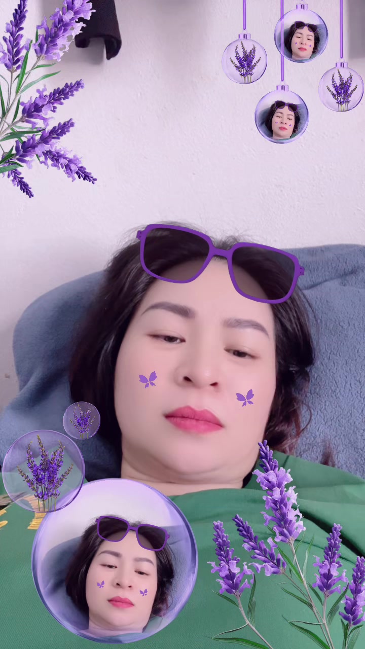 @Giang H&agrave; Thị