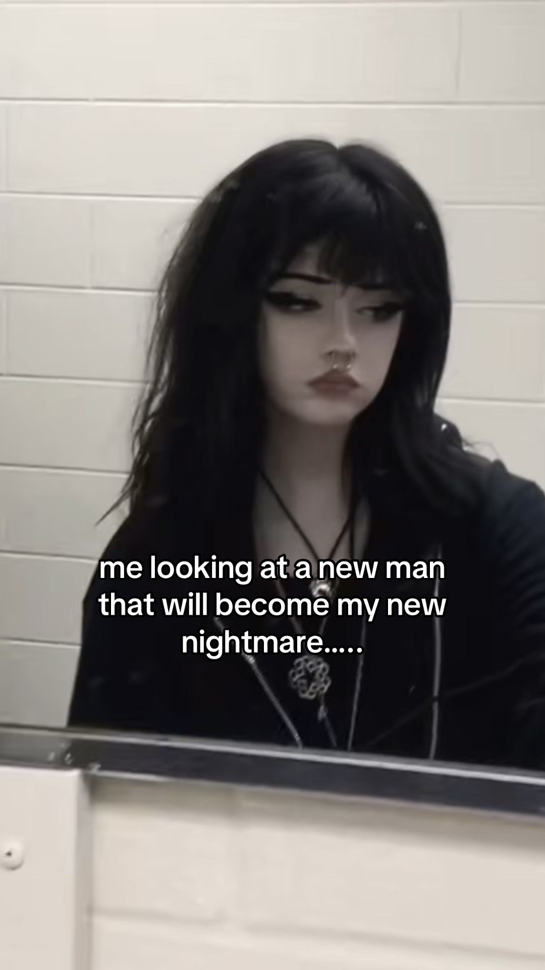 @🖤