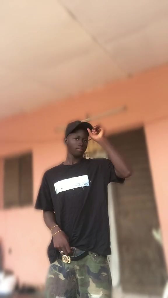 @LE PAPA DE HASSANE💪😎