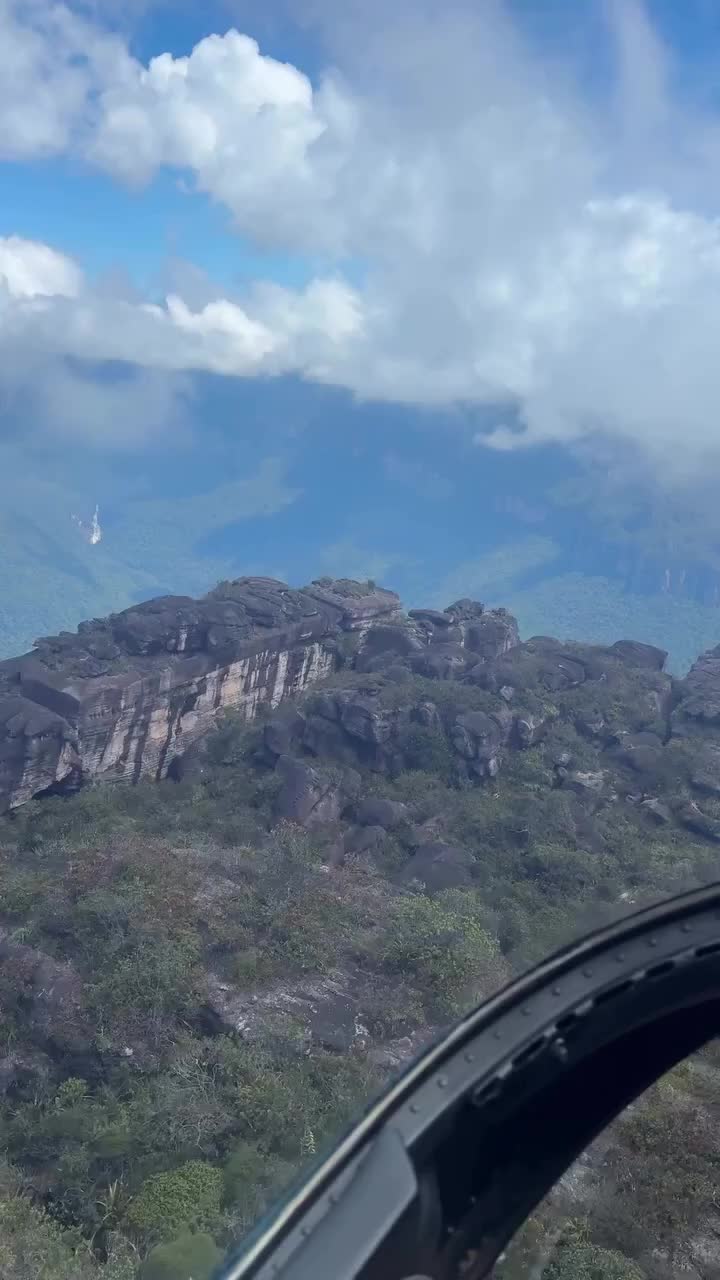 @Nandika Dananjaya🇱🇰 (Nande)