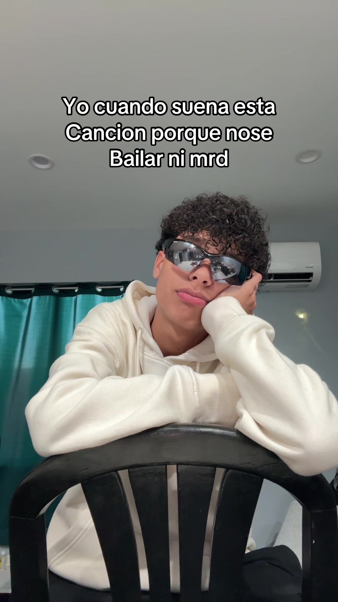 @YANSITO