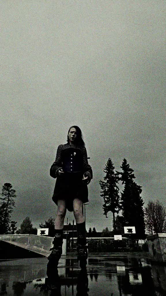@~{WillowCosplays}~