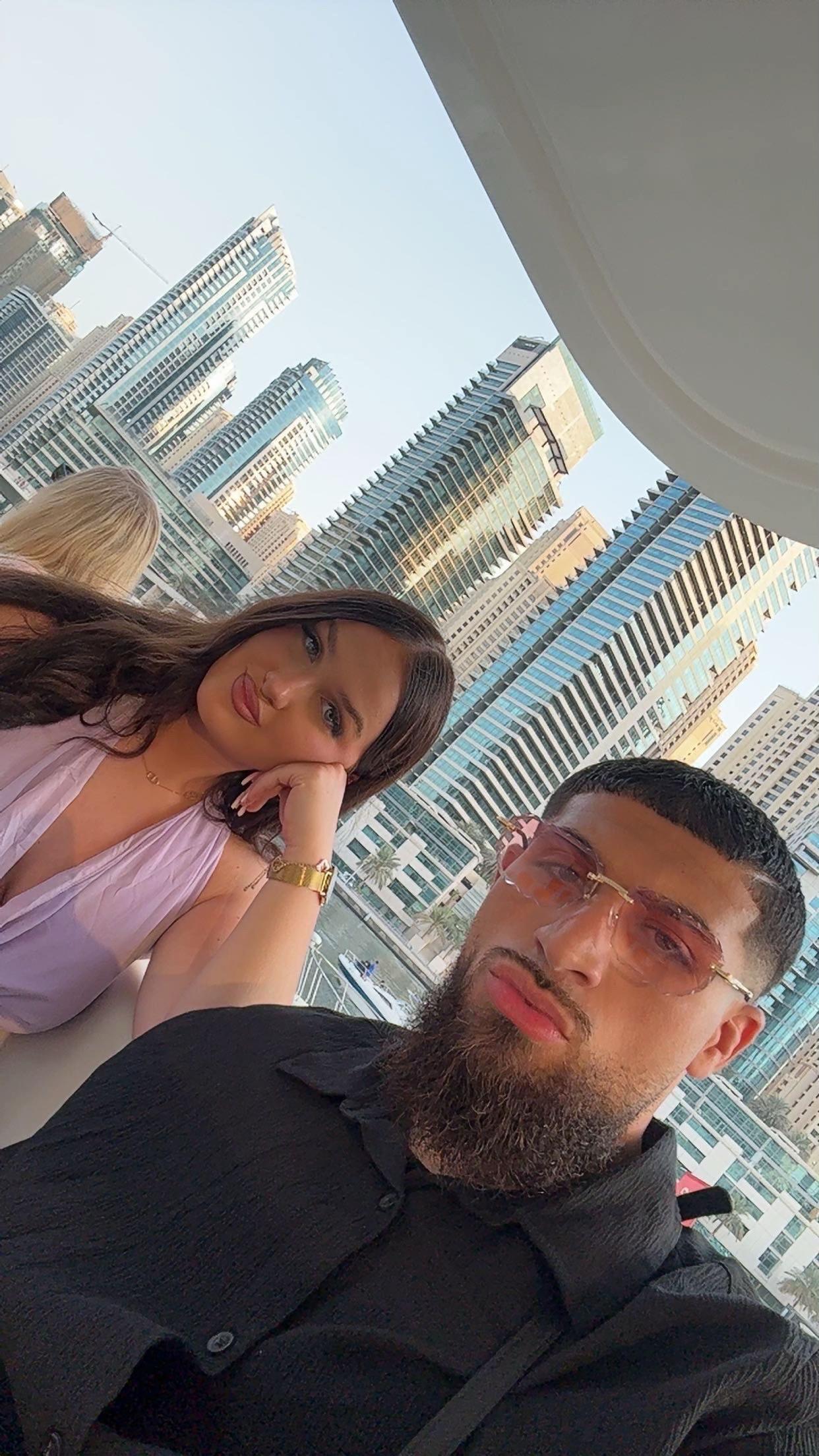 @𝐦 𝐚 𝐥 𝐠
