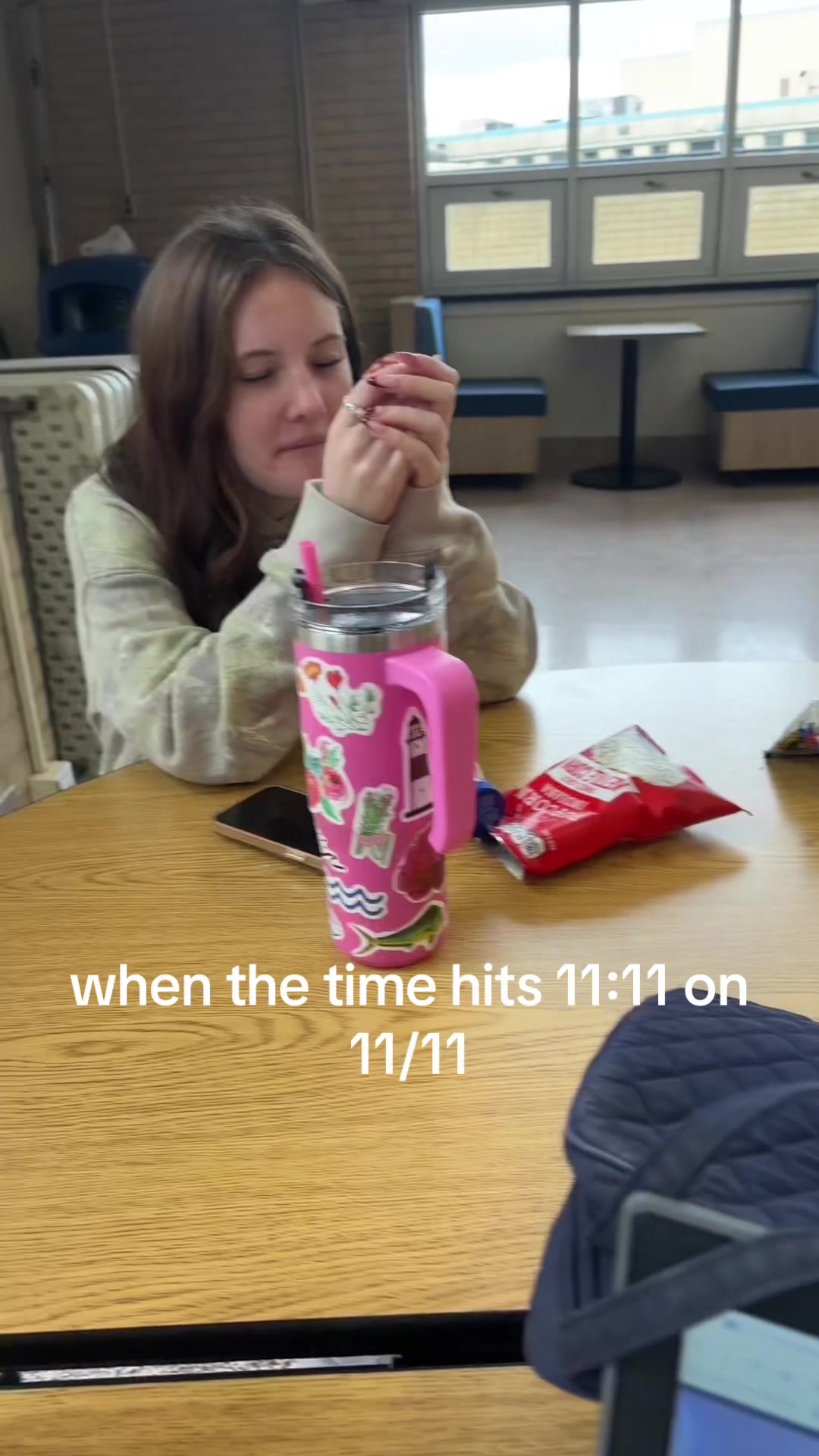 @️